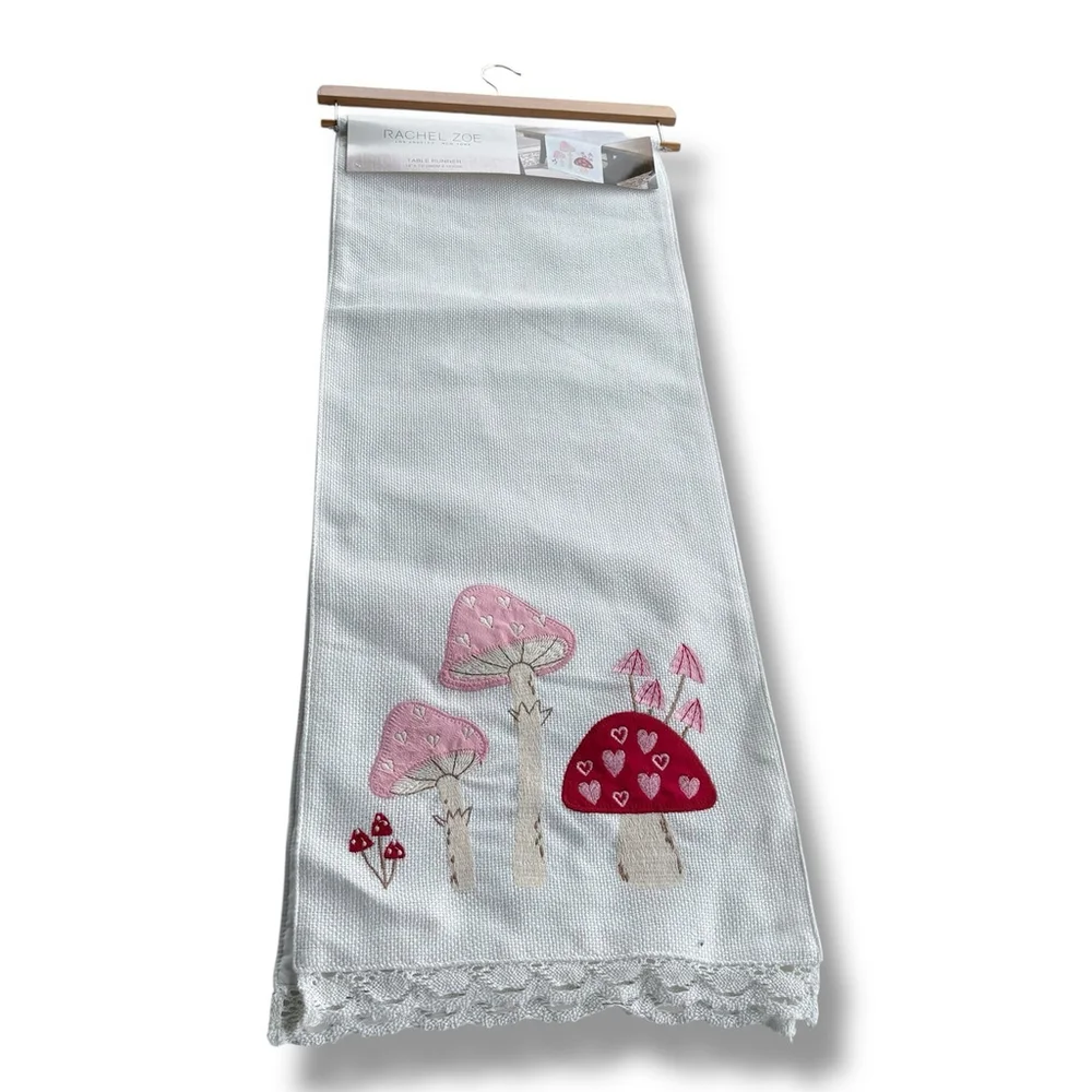 NEW Rachel Zoe VALENTINE MUSHROOM HEART TABLE RUNNER Applique 14x72” Huck Cloth
